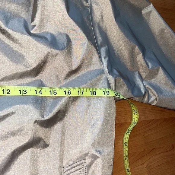 Windsor Bay women’s  vintage Metallic pewter long belted Trench Coat Size 8 - Picture 11 of 12